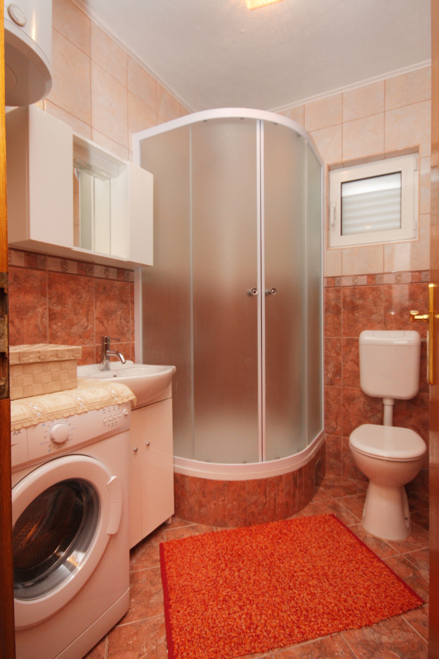Two bedroom apartment near beach Tučepi, Makarska  A-a