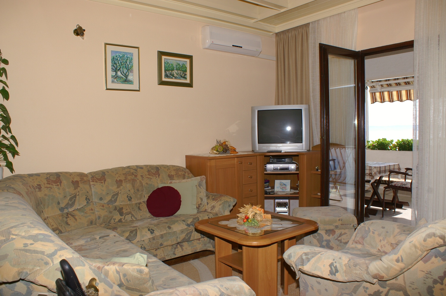 Two bedroom apartment near beach Tučepi, Makarska (A-2694-c)