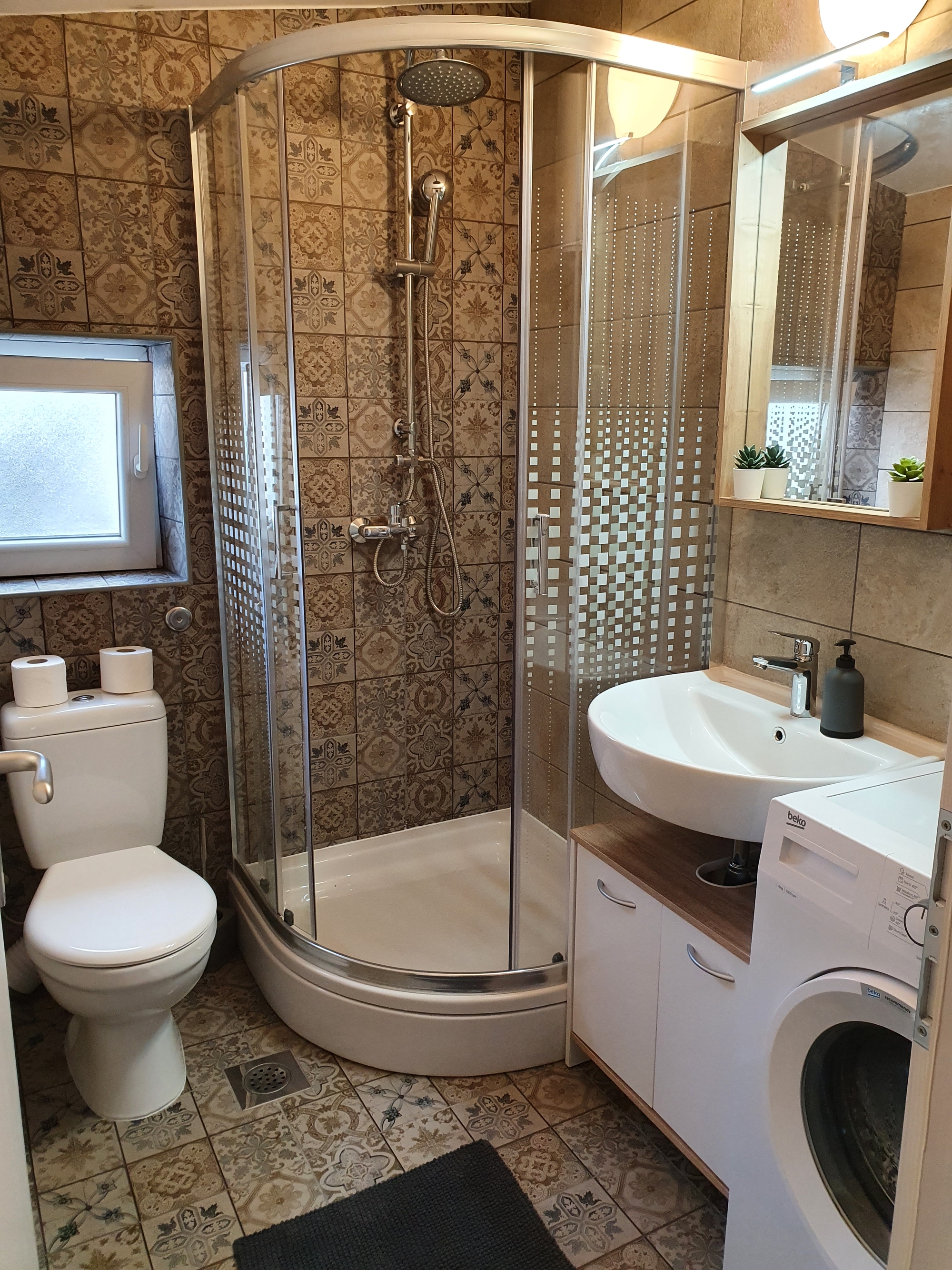 Two bedroom apartment near beach Tučepi, Makarska  A-a