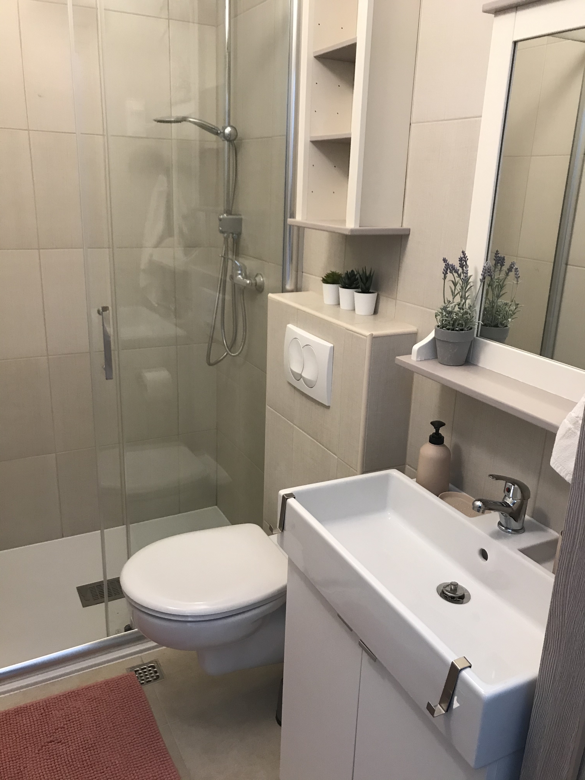 One bedroom apartment near beach Tučepi, Makarska  A-d