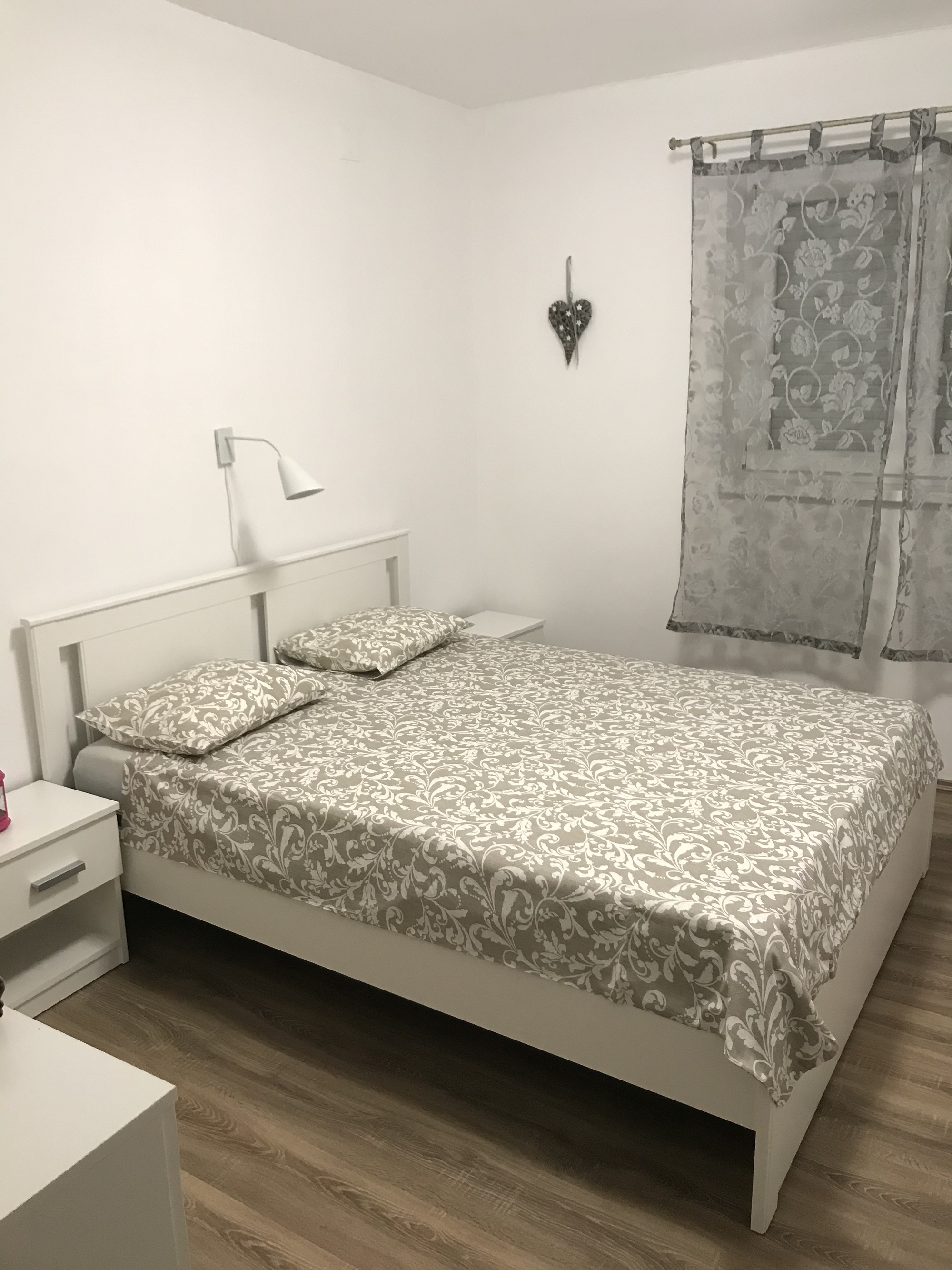 One bedroom apartment near beach Tučepi, Makarska  A-d
