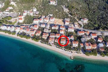 Tučepi, Makarska, Property 2699 - Apartments near sea with pebble beach.