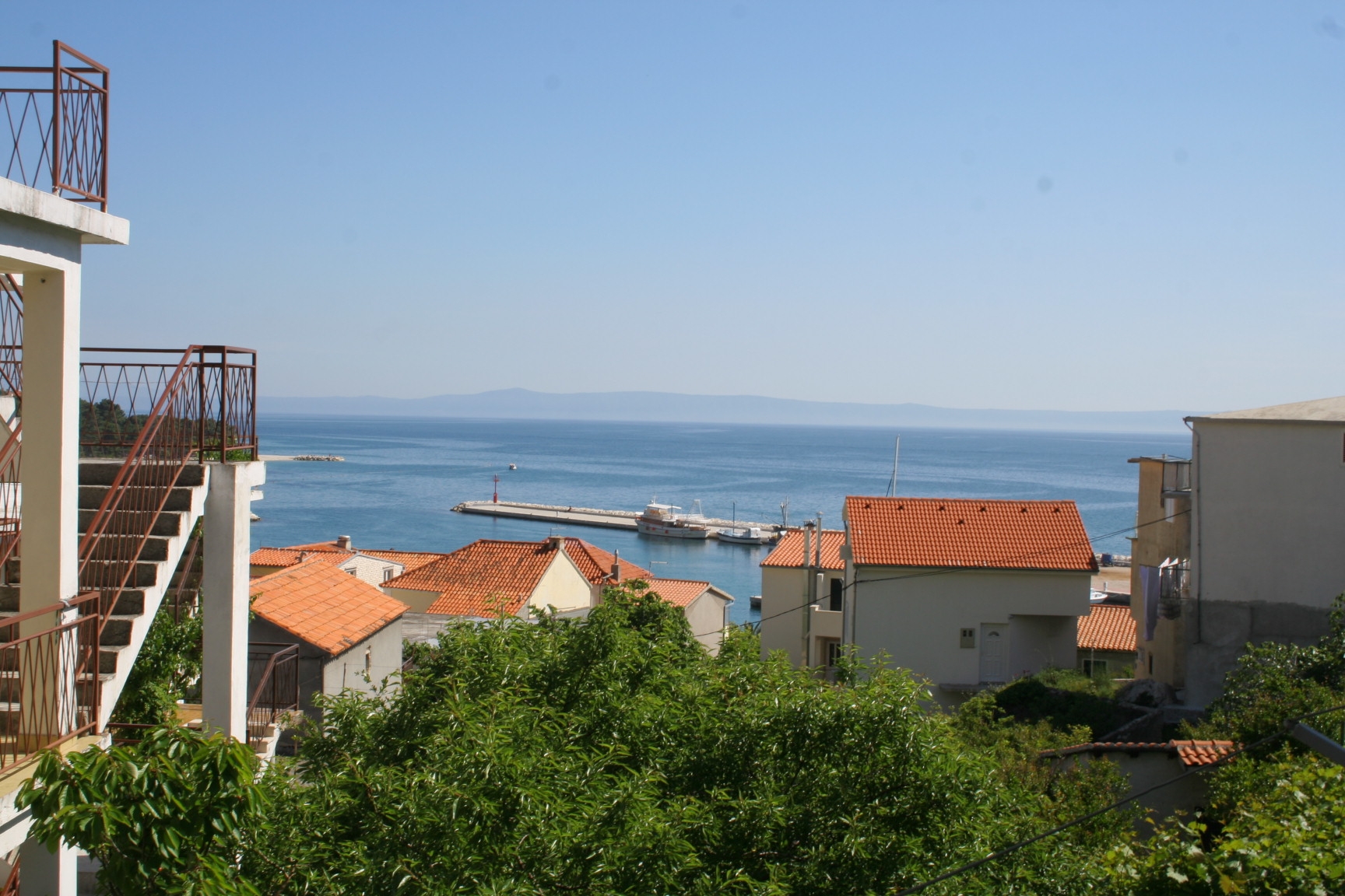 Two bedroom apartment with balcony and sea view Baška Voda, Makarska  A-b