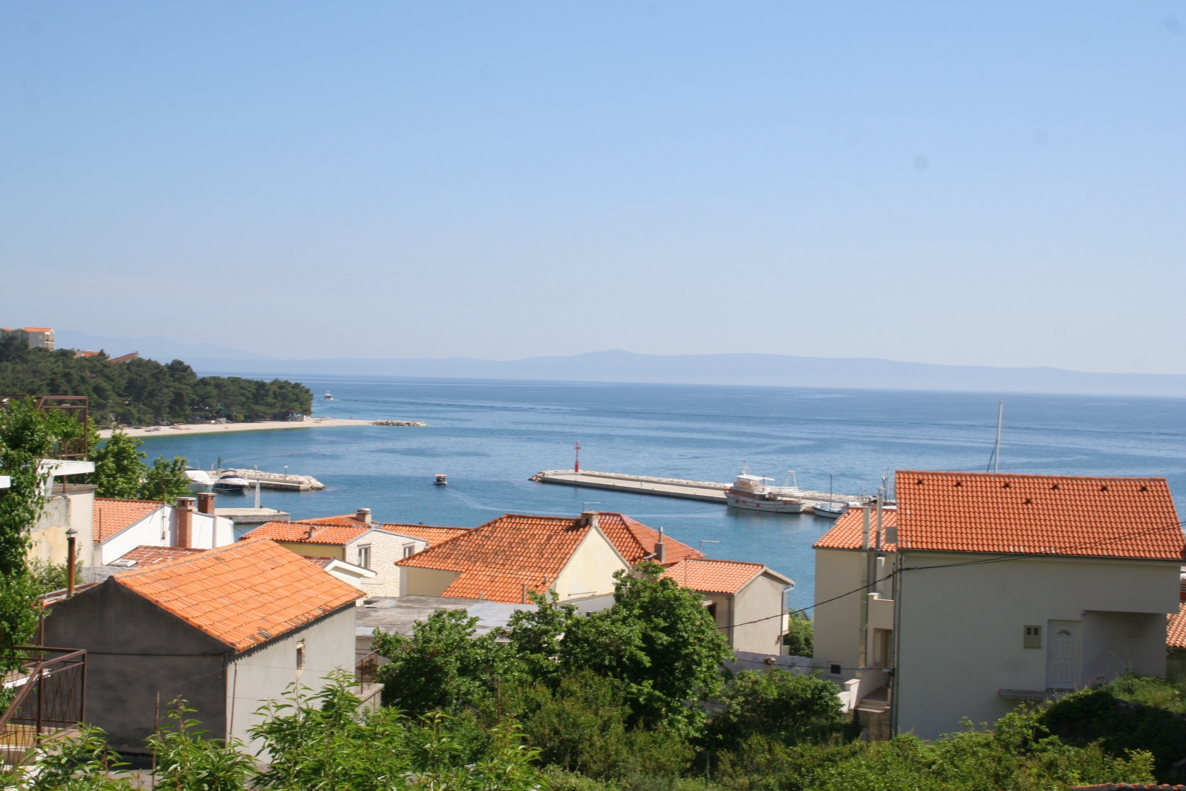 Two bedroom apartment with balcony and sea view Baška Voda, Makarska  A-b