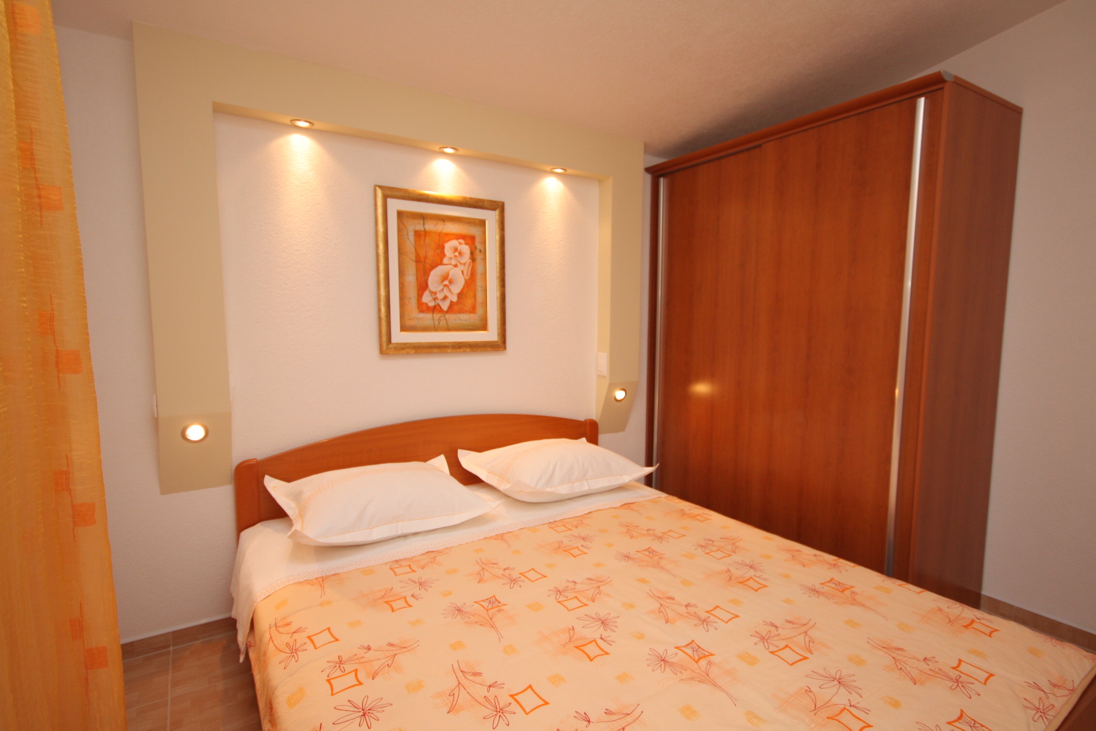 One bedroom apartment with terrace and sea view Baška Voda, Makarska  A-d