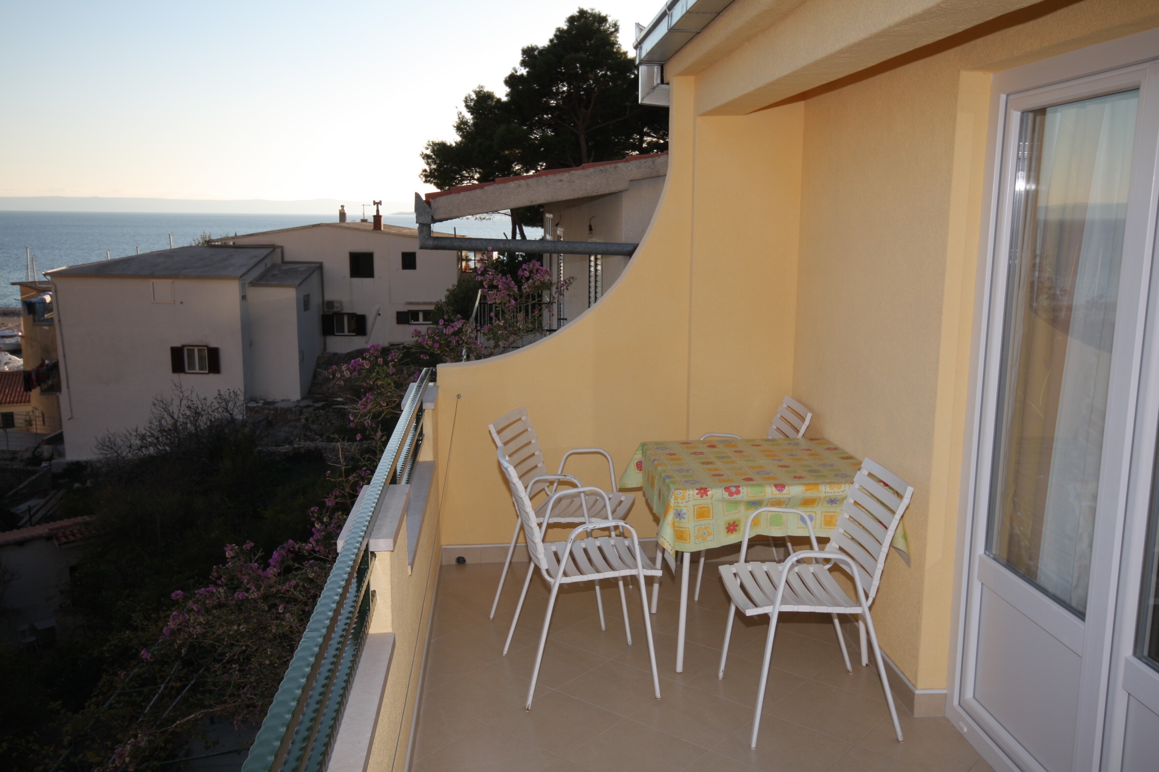 One bedroom apartment with terrace and sea view Baška Voda, Makarska  A-d