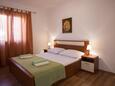 Спальня 2 Orebić, Спальня 2 в размещении типа apartment, WiFi.