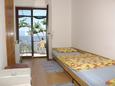 Bedroom 2 Podaca, Bedroom 2 in the apartment, air condition available and WiFi.