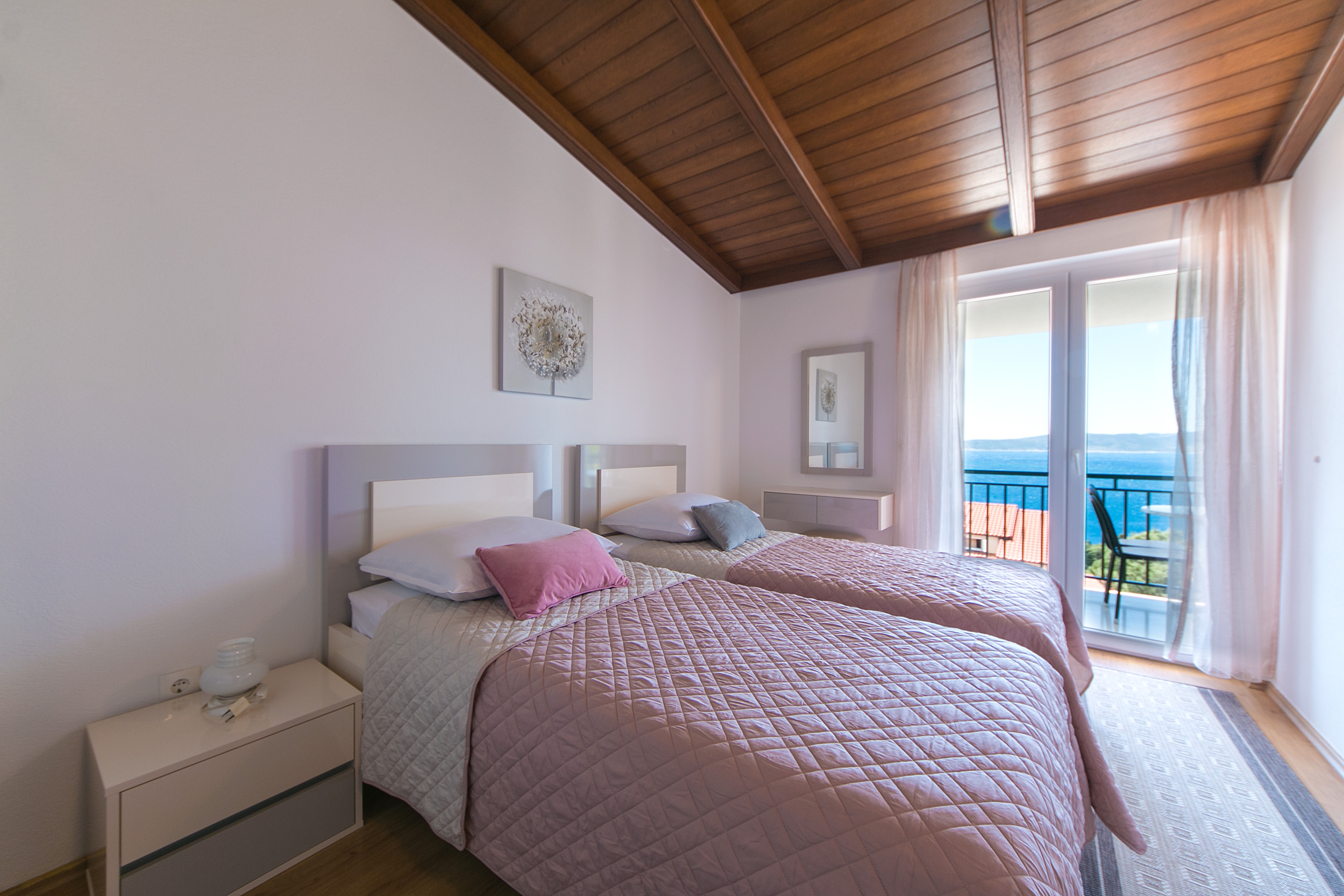 Two bedroom apartment with balcony and sea view Brela, Makarska (A-2717-a) Two bedroom apartment with balcony and sea view Brela, Makarska (A-2717-a)
