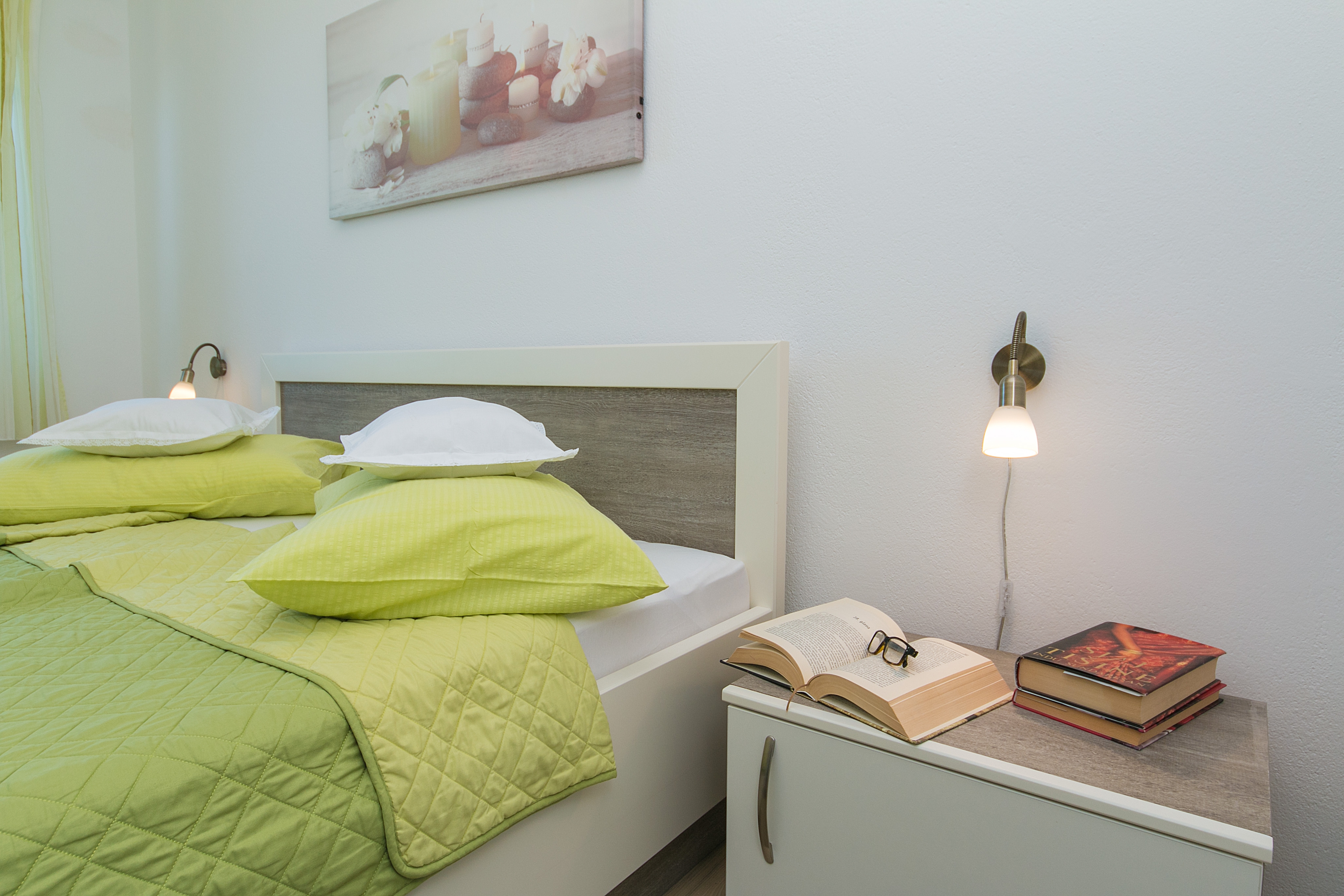 Three bedroom apartment with terrace and sea view Brela, Makarska  A-b