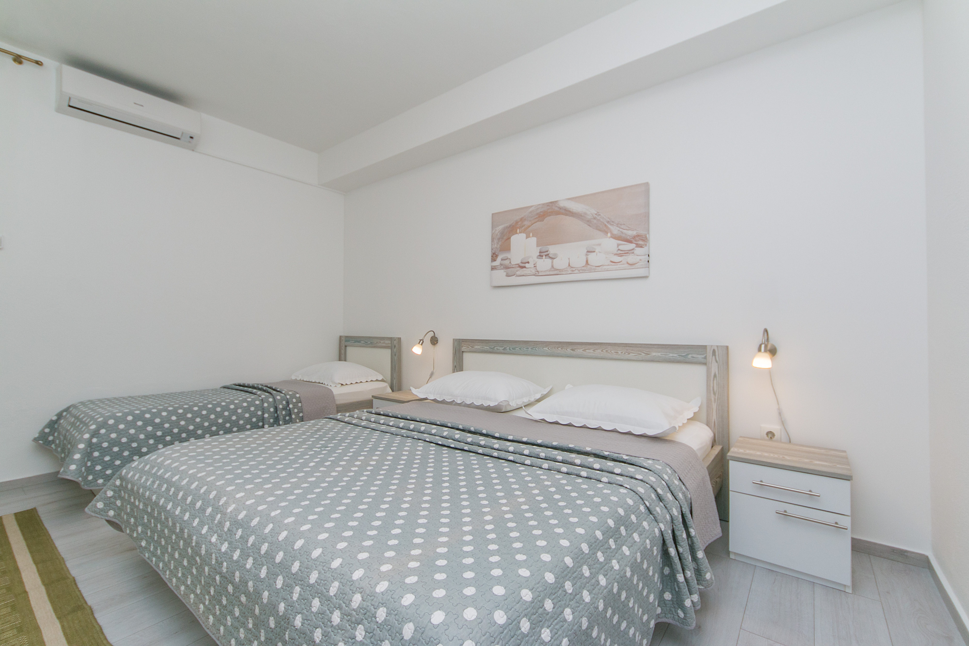 Three bedroom apartment with terrace and sea view Brela, Makarska  A-b