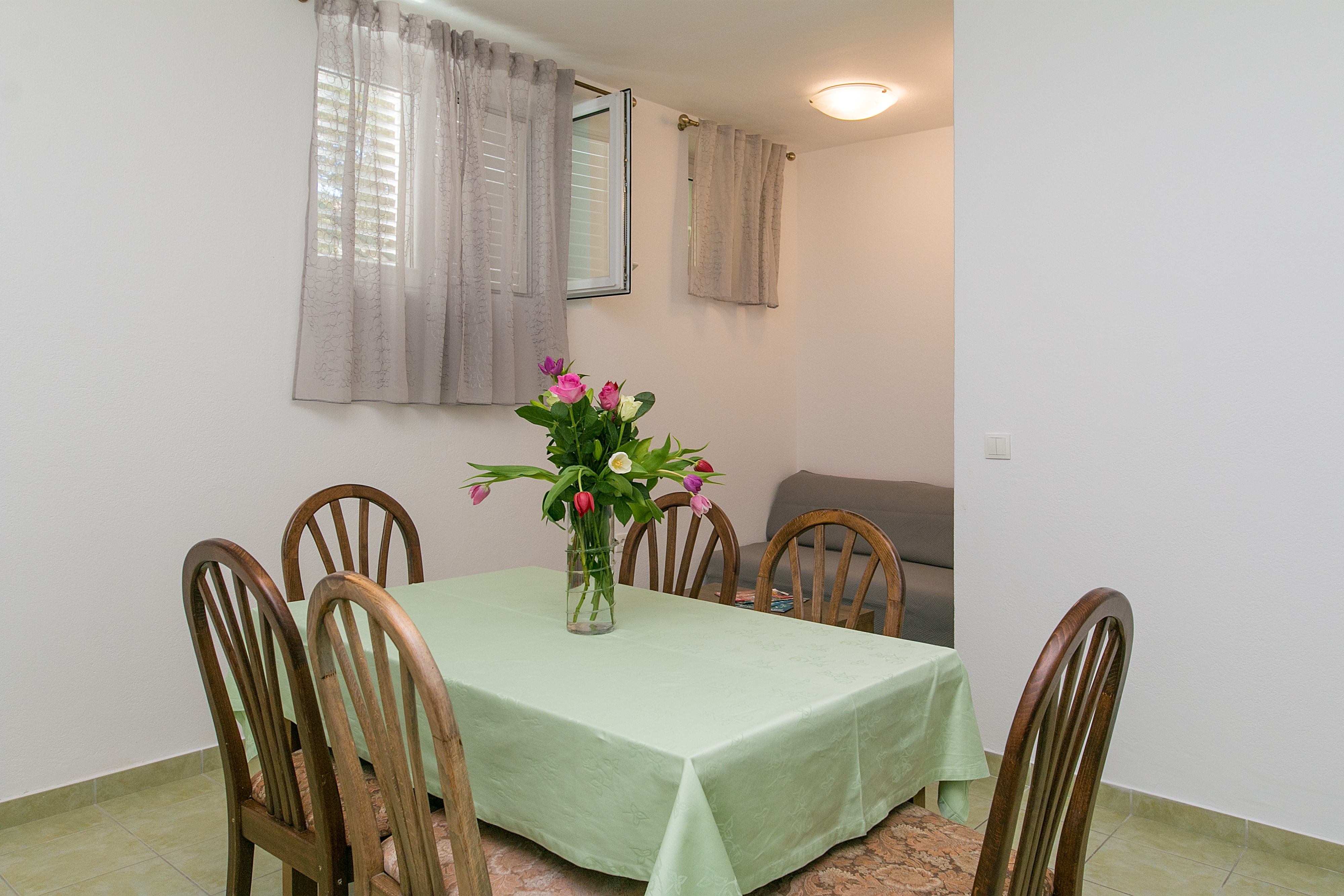 Three bedroom apartment with terrace and sea view Brela, Makarska (A-2717-b) Three bedroom apartment with terrace and sea view Brela, Makarska (A-2717-b)