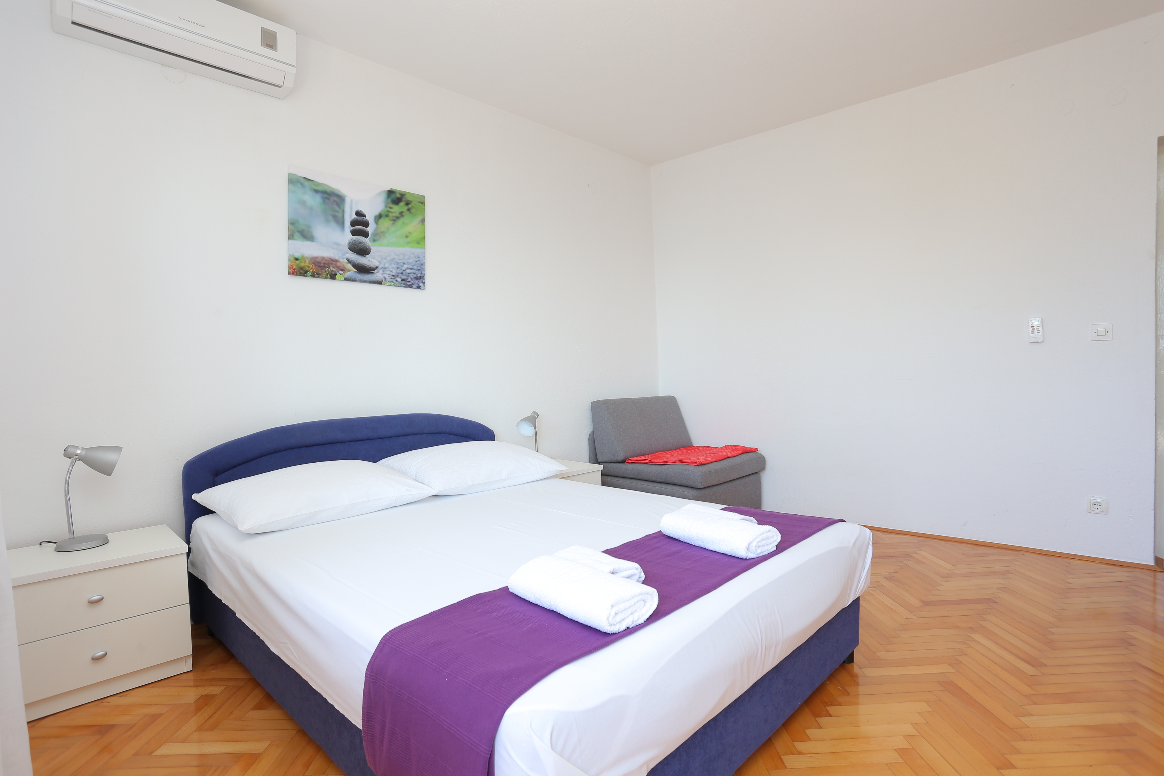 Three bedroom apartment with terrace and sea view Brela, Makarska  A-a