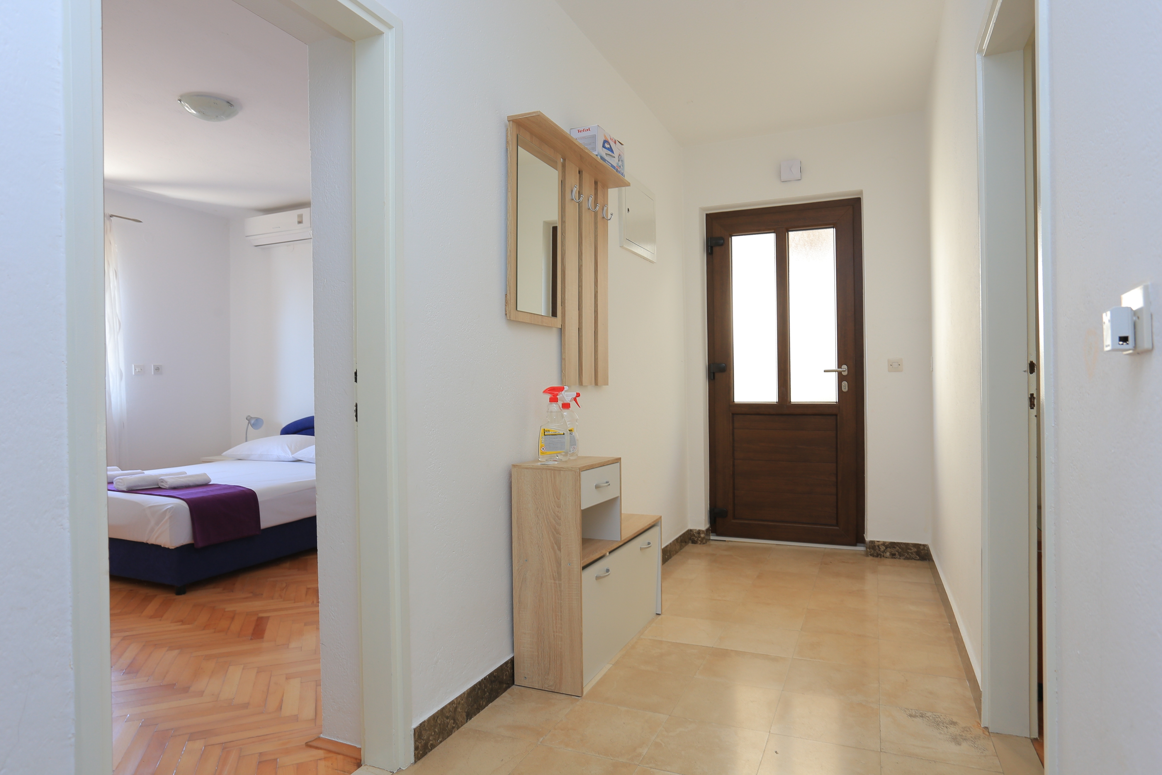 Three bedroom apartment with terrace and sea view Brela, Makarska  A-a