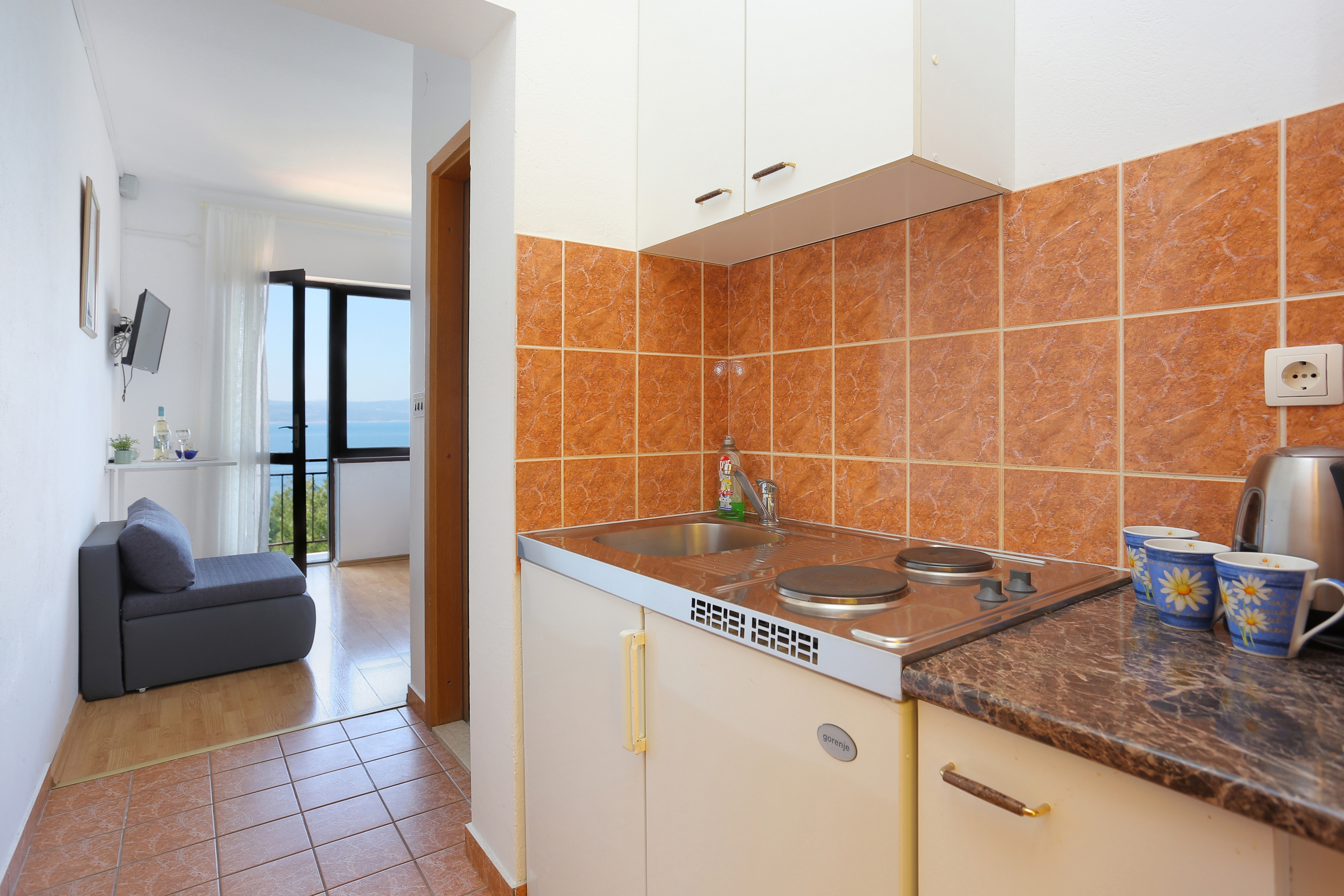Studio flat with balcony and sea view Brela, Makarska (AS-2718-b) Studio flat with balcony and sea view Brela, Makarska (AS-2718-b)