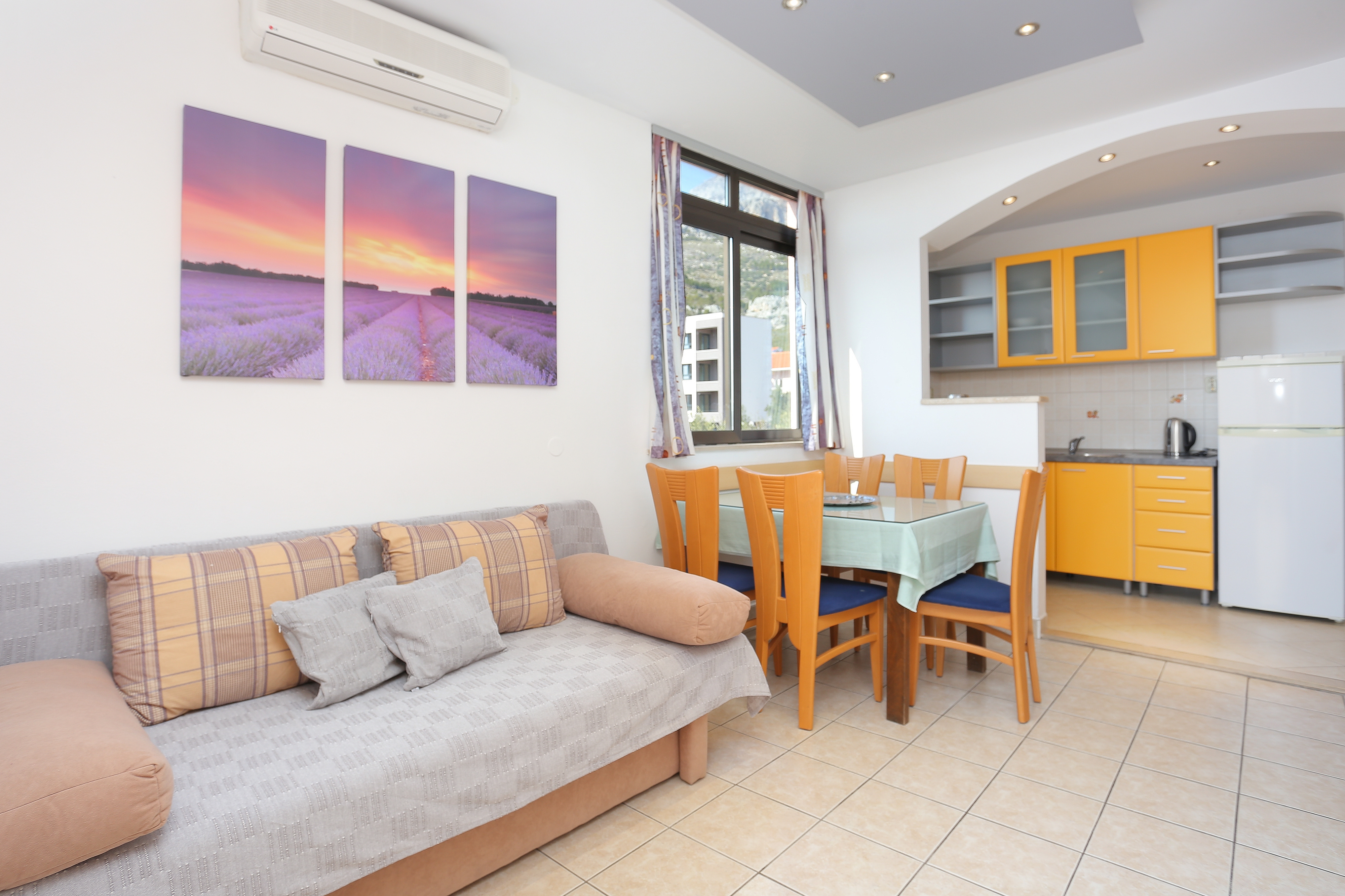 Two bedroom apartment with terrace Tučepi, Makarska (A-2721-b) Two bedroom apartment with terrace Tučepi, Makarska (A-2721-b)