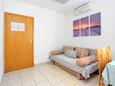 Tučepi, Гостиная в размещении типа apartment, доступный кондиционер, Домашние животные допускаются и WiFi.