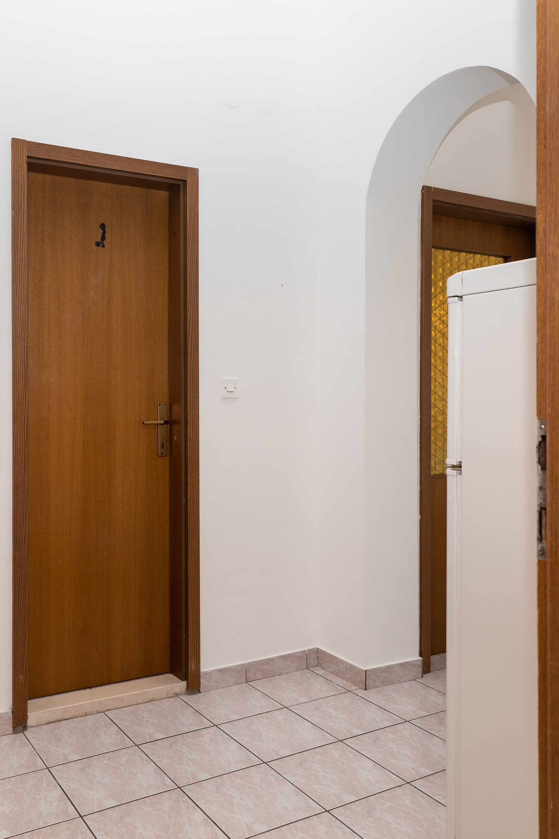 Two bedroom apartment near beach Mimice, Omiš  A-a