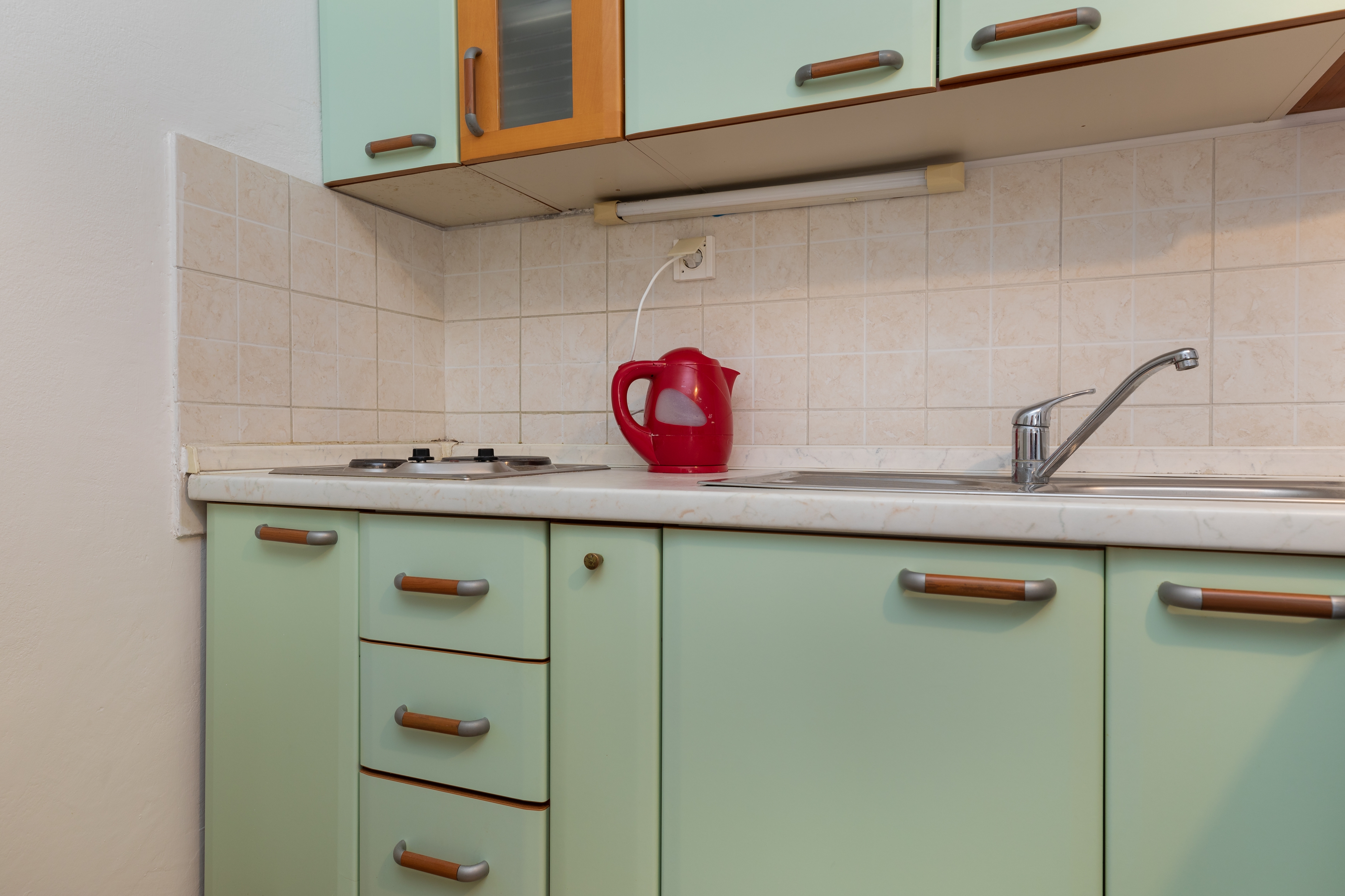 Two bedroom apartment near beach Mimice, Omiš  A-e