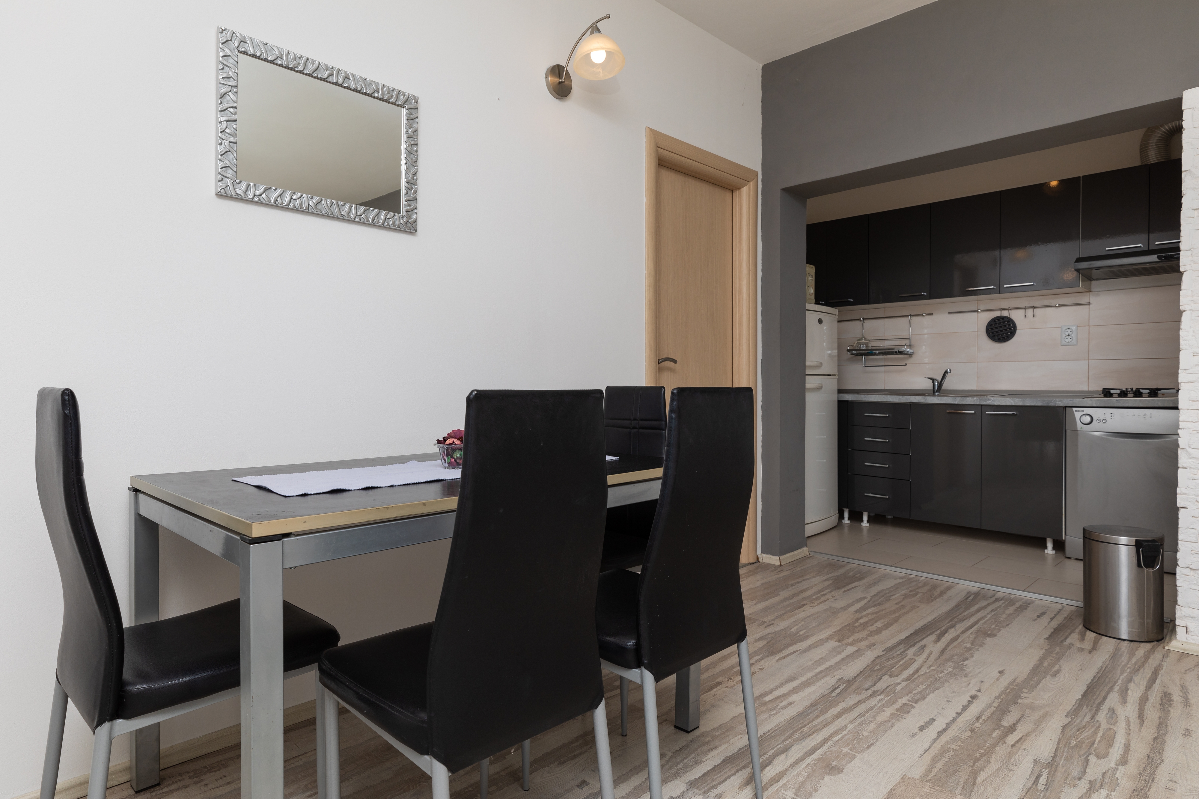 Two bedroom apartment near beach Mimice, Omiš  A-f