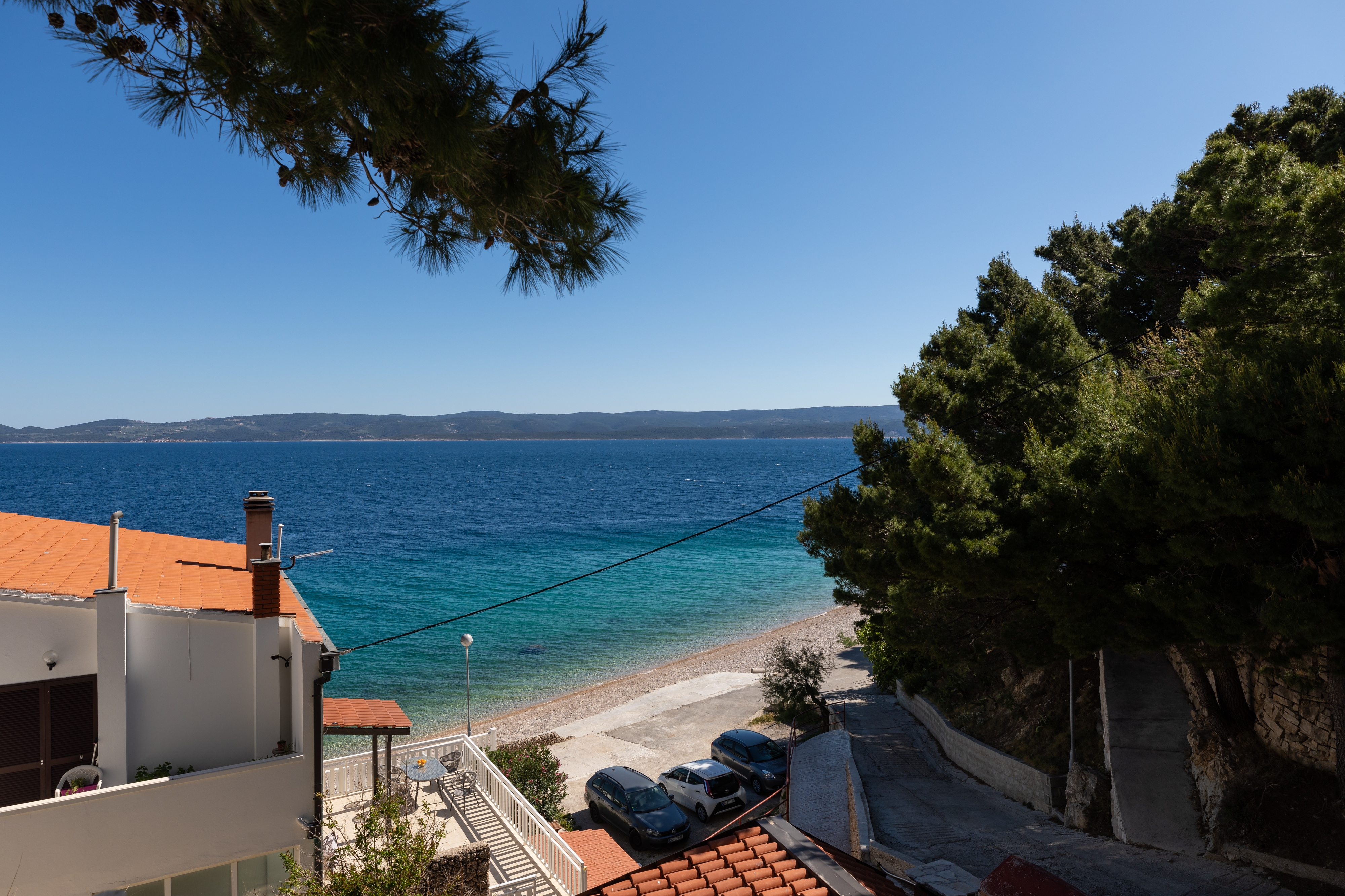 Two bedroom apartment near beach Mimice, Omiš  A-f