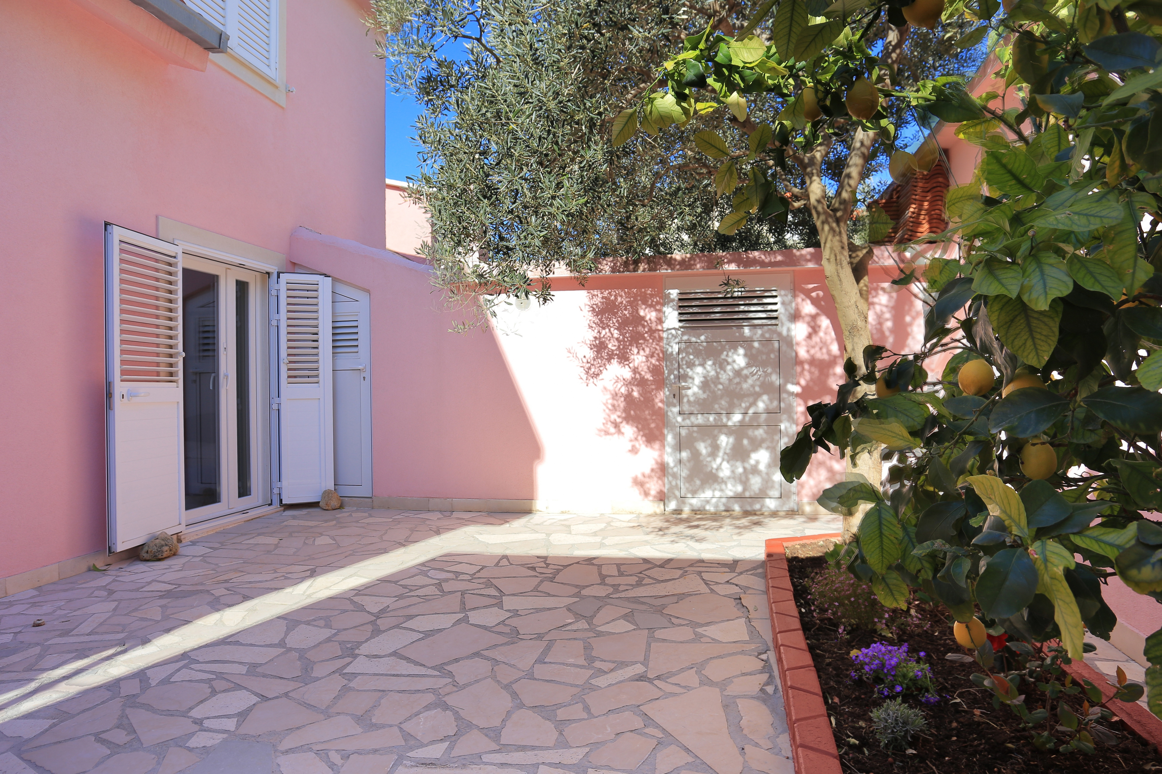 Two bedroom apartment with terrace and sea view Duće, Omiš  A-a