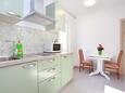Duće, Kitchen in the apartment, WiFi.