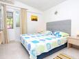 Ložnice Omiš, Ložnice v ubytování typu apartment, s klimatizací a WiFi.
