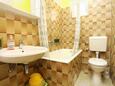 Koupelna Omiš, Koupelna v ubytování typu studio-apartment, WiFi.