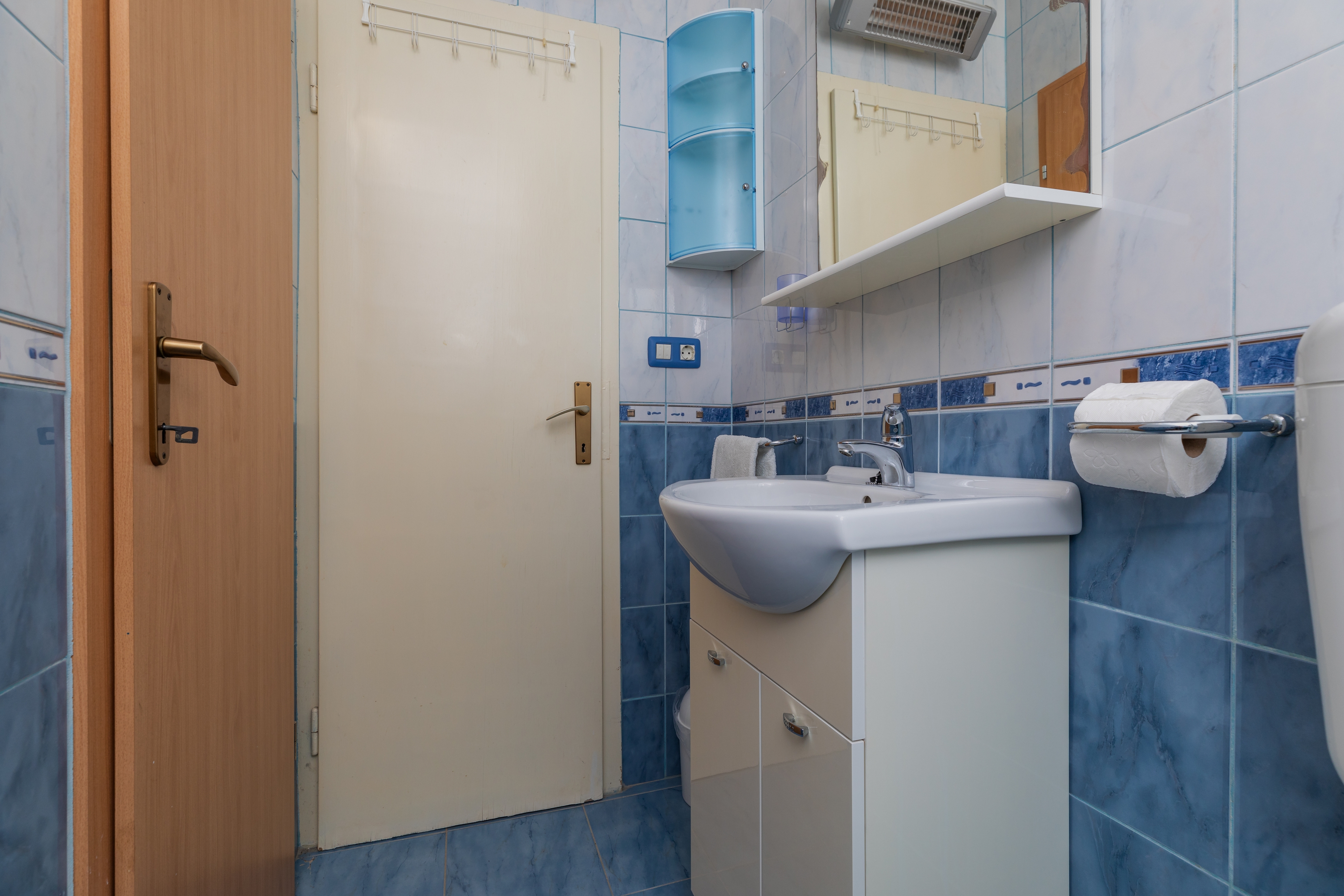 One bedroom apartment with terrace Omiš  A-a