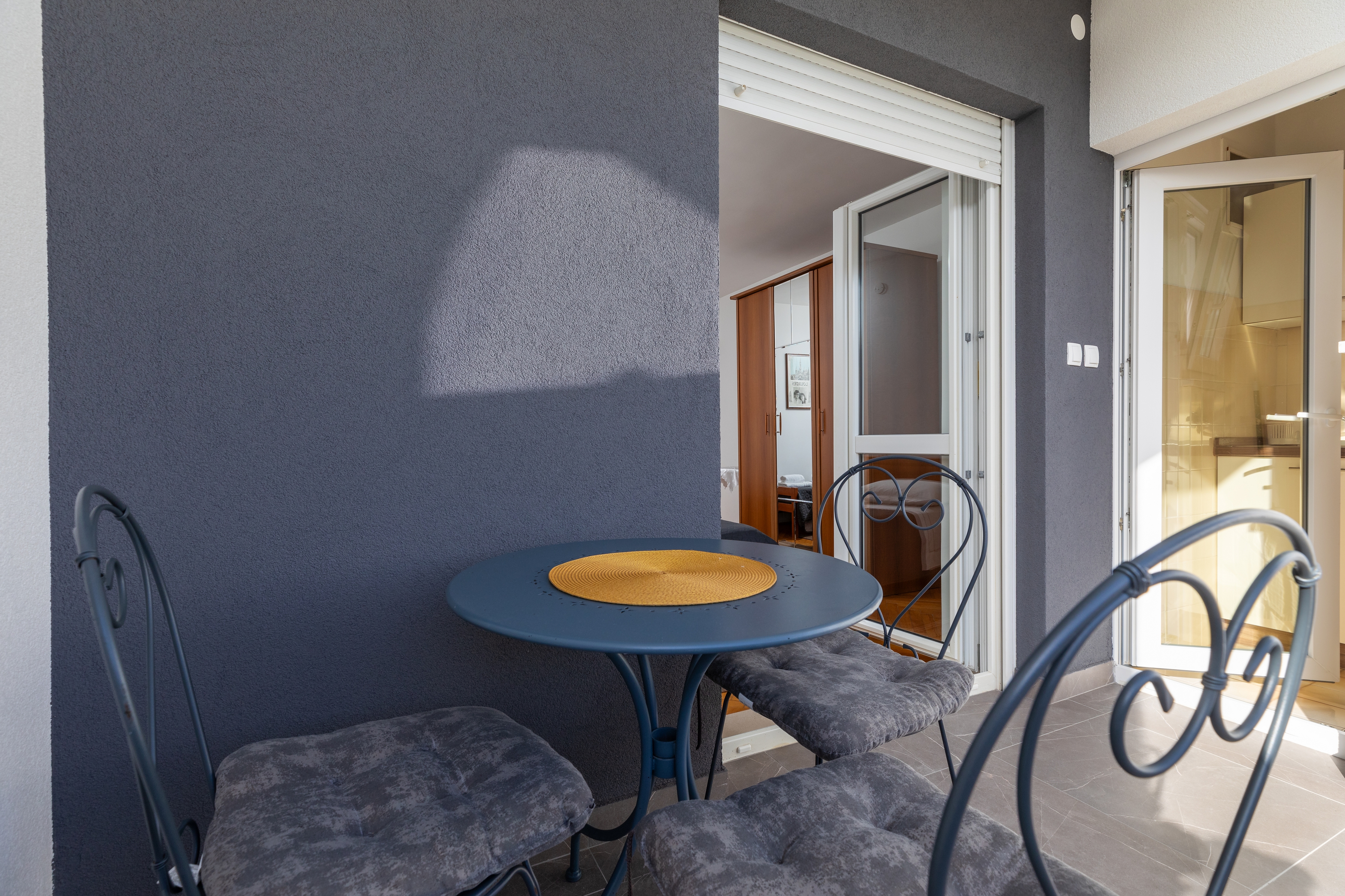 Studio flat with terrace Omiš (AS-2745-b)