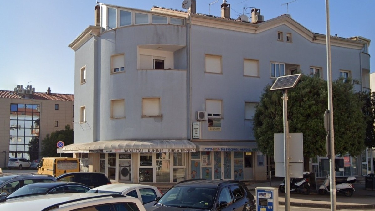 Garçonnière avec air conditionné Umag (AS-27476-a)