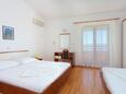 Bedroom 1 Duće, Bedroom 1 in the apartment, air condition available and WiFi.