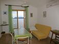 Jídelna Pisak, Jídelna v ubytování typu apartment, s klimatizací a WiFi.