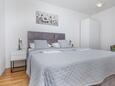 Ložnice 1 Brela, Ložnice 1 v ubytování typu apartment, s klimatizací a WiFi.