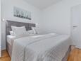 Brela, Ložnice 2 v ubytování typu apartment, s klimatizací a WiFi.
