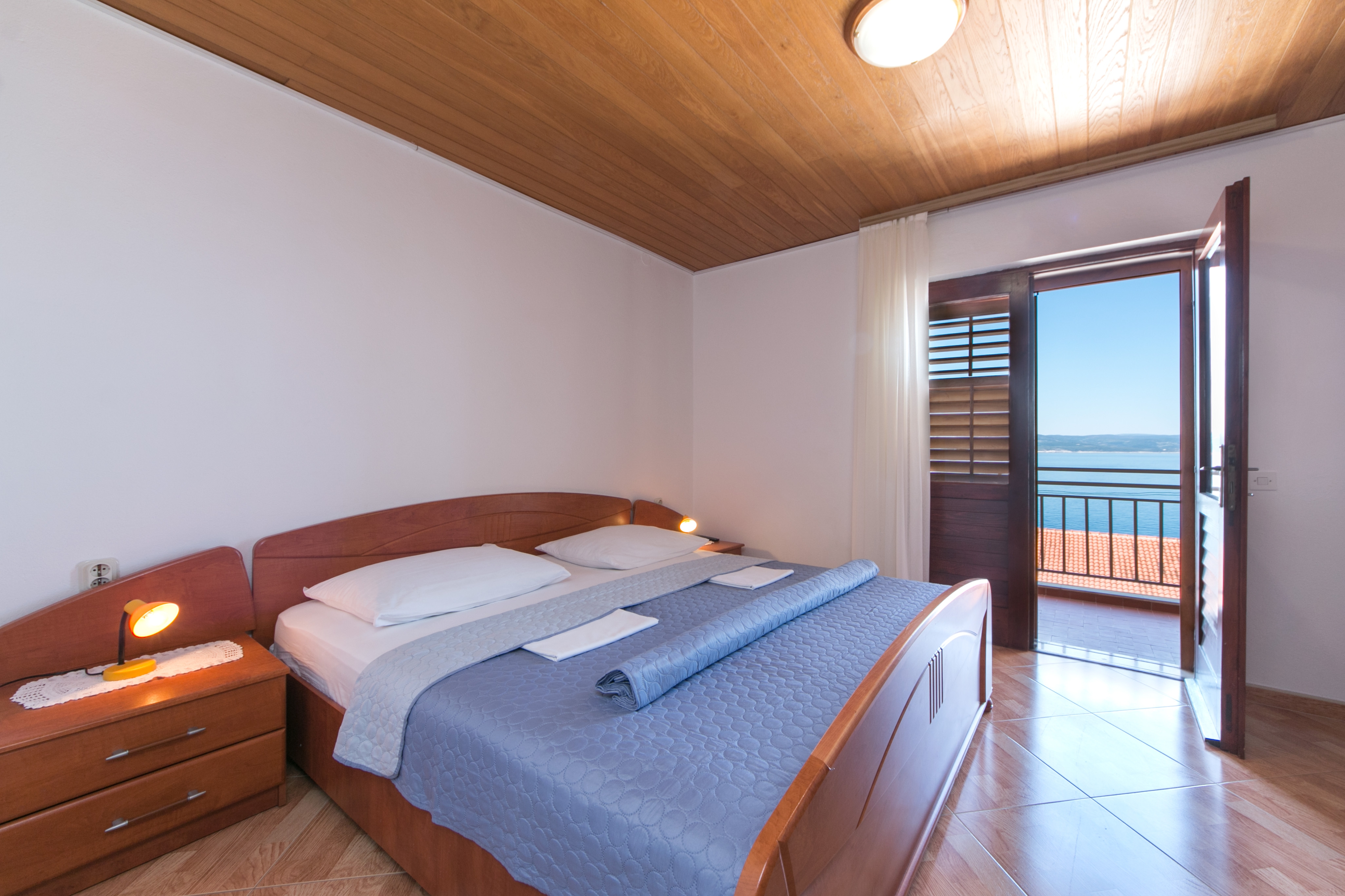 Two bedroom apartment with balcony and sea view Brela, Makarska (A-2752-b)