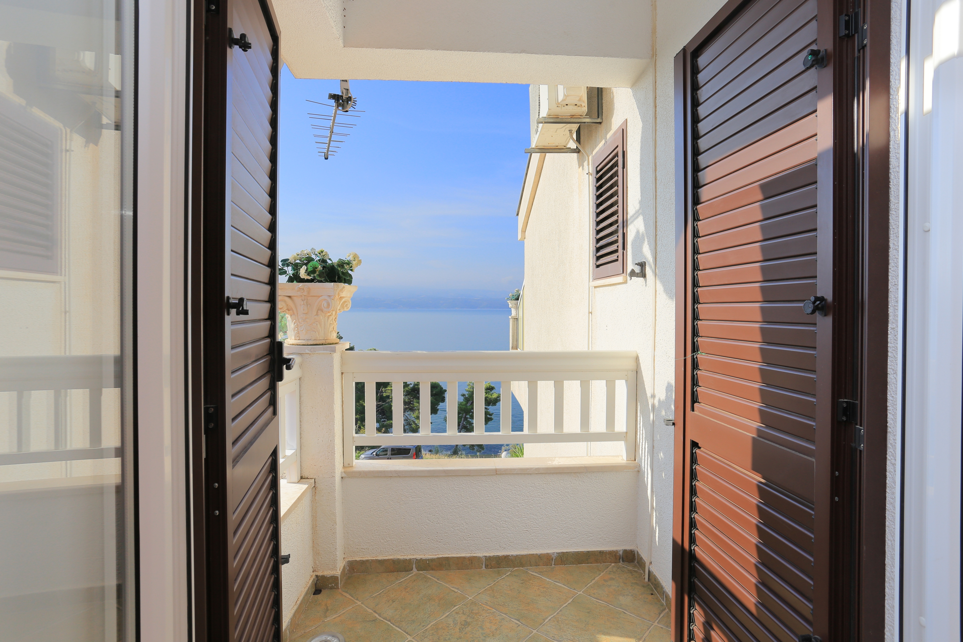 One bedroom apartment with terrace and sea view Balića Rat, Omiš  A-b