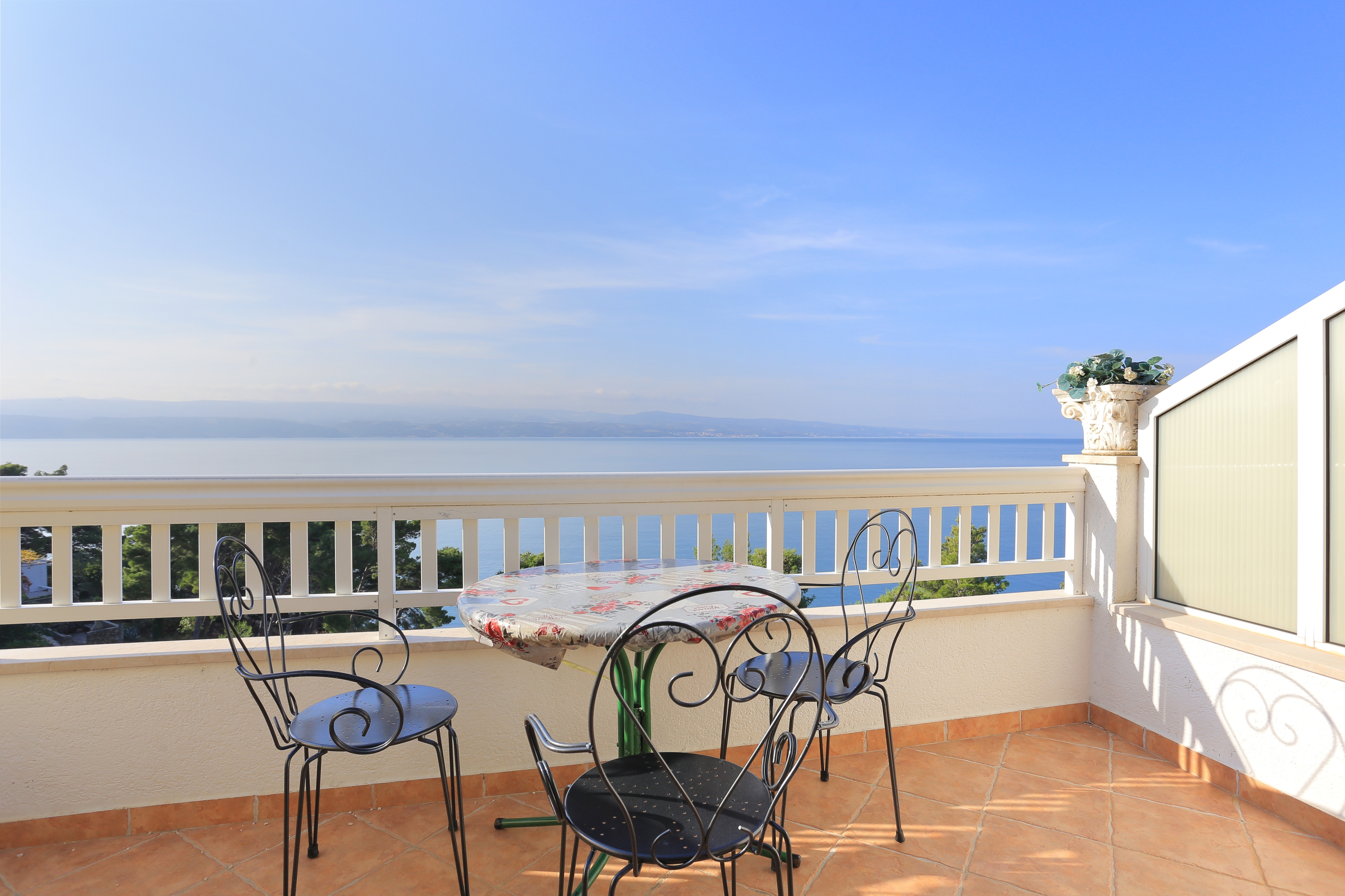 One bedroom apartment with terrace and sea view Balića Rat, Omiš (A-2753-b) One bedroom apartment with terrace and sea view Balića Rat, Omiš (A-2753-b)