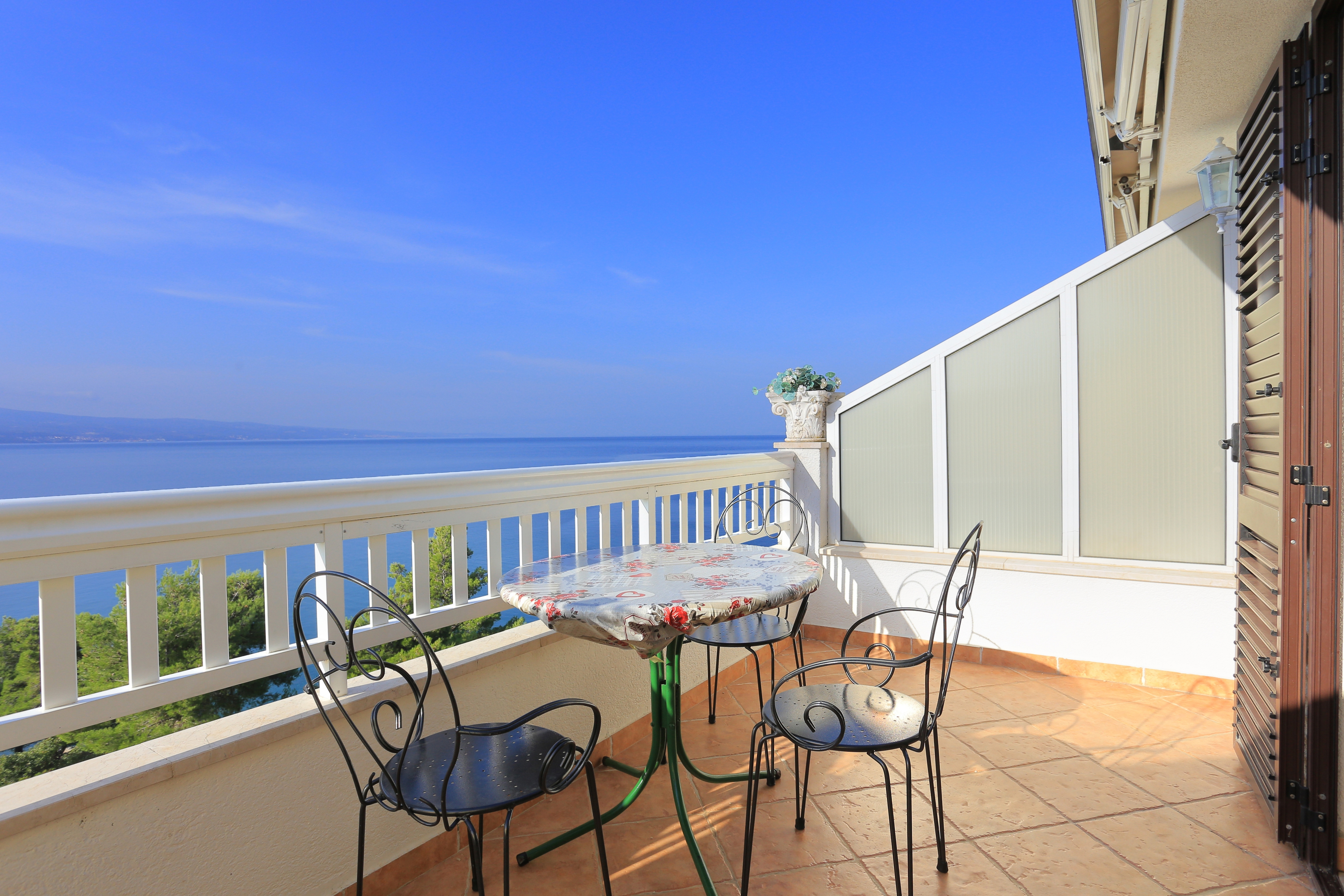 One bedroom apartment with terrace and sea view Balića Rat, Omiš  A-b