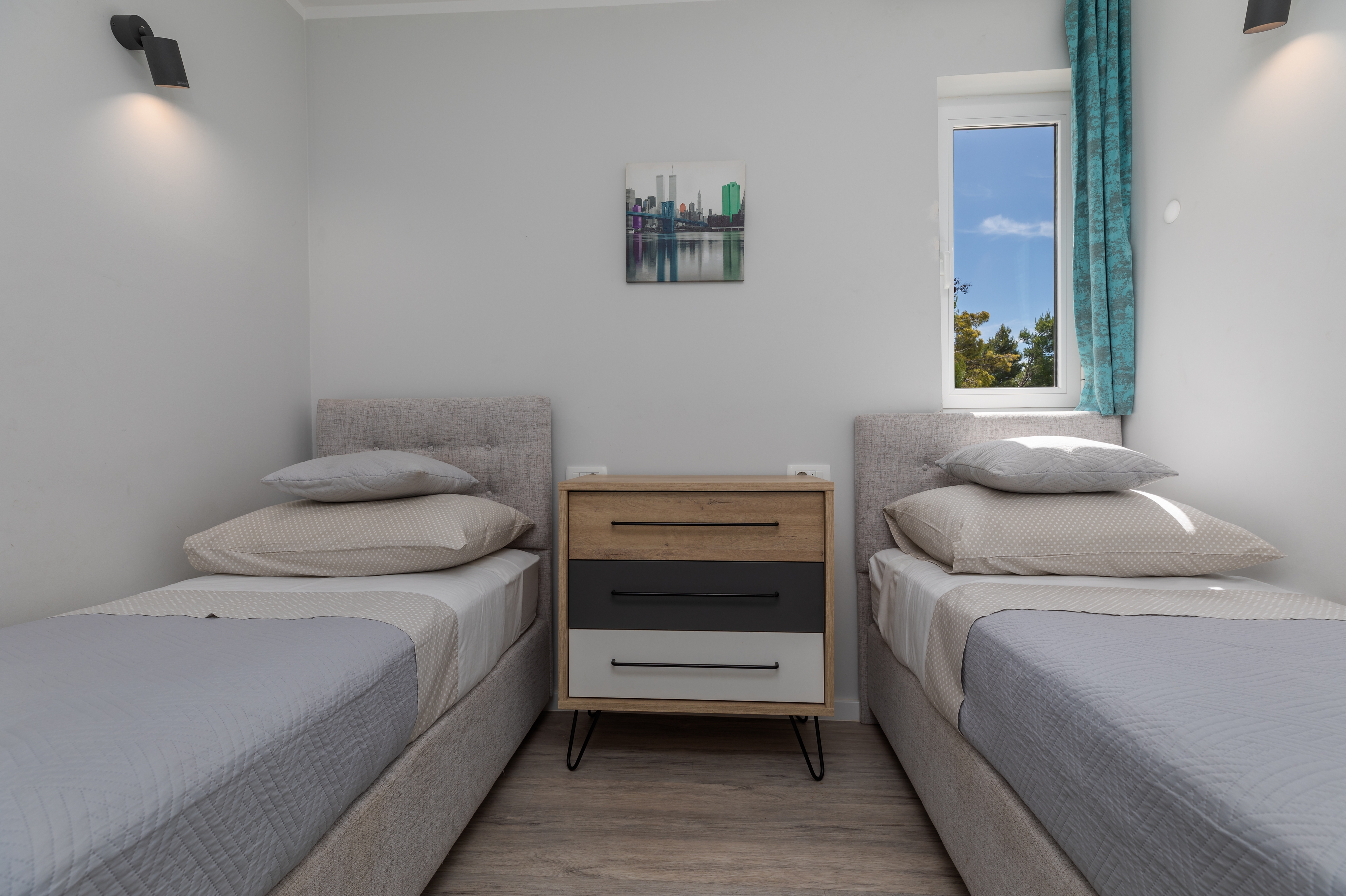 Two bedroom apartment with terrace and sea view Mimice, Omiš  A-b