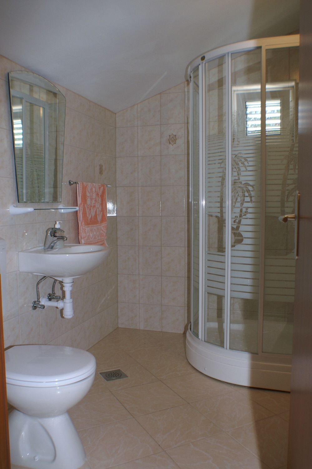 Top Omiš Mimice Top Omiš Mimice