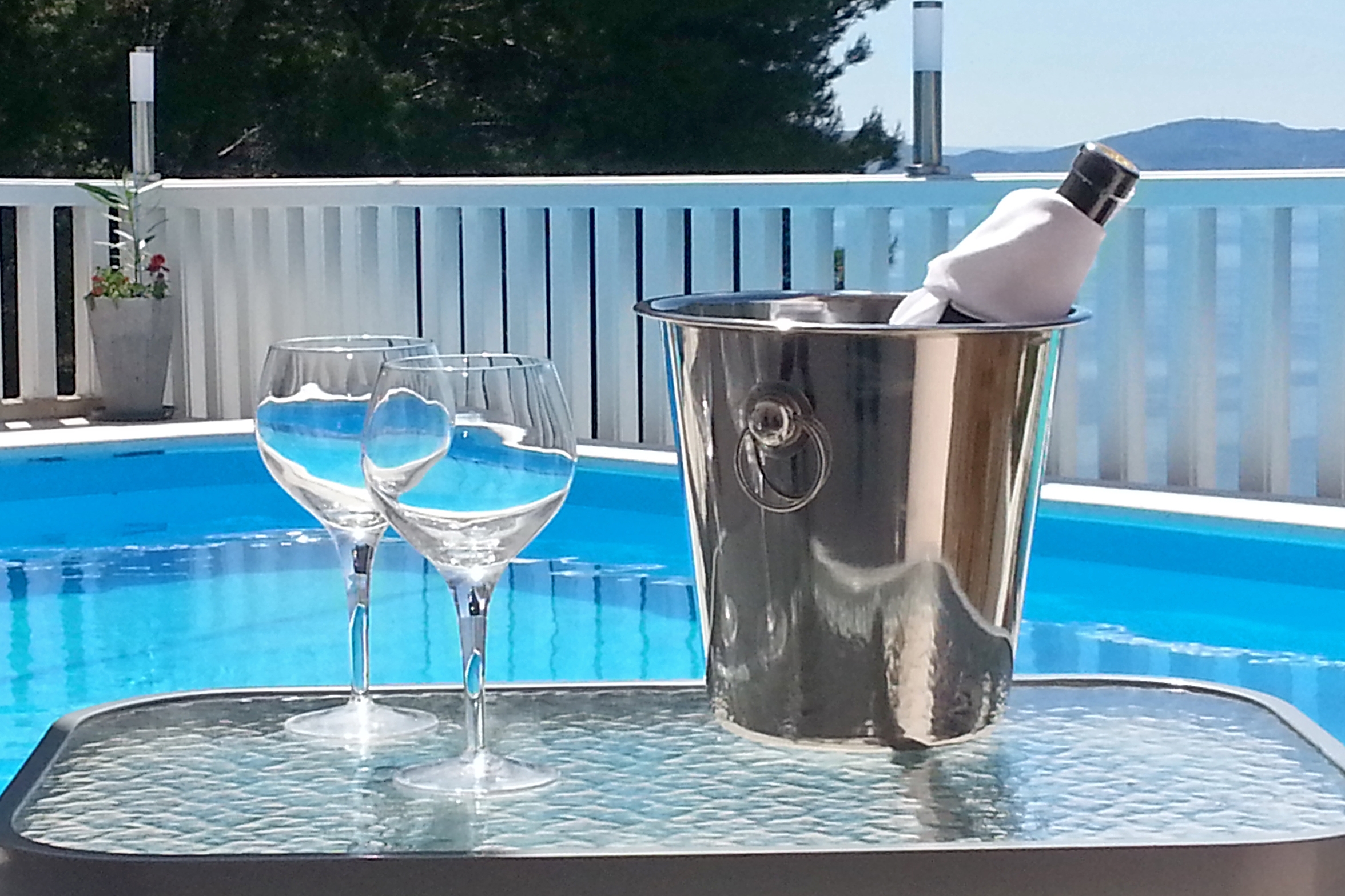 Two bedroom apartment with terrace and sea view Mimice, Omiš (A-2754-e) Two bedroom apartment with terrace and sea view Mimice, Omiš (A-2754-e)