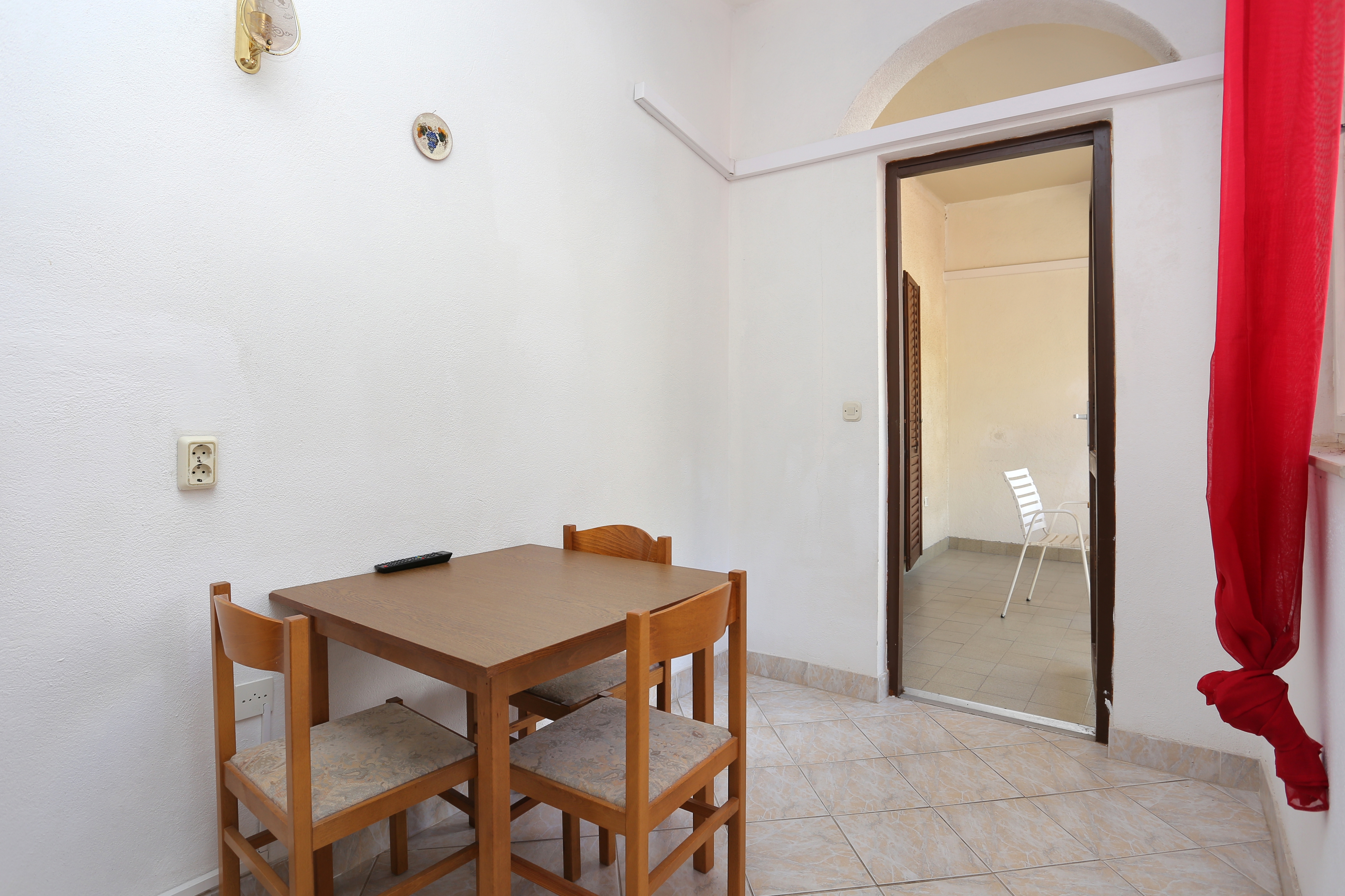 One bedroom apartment with terrace Baška Voda, Makarska (A-2756-c)