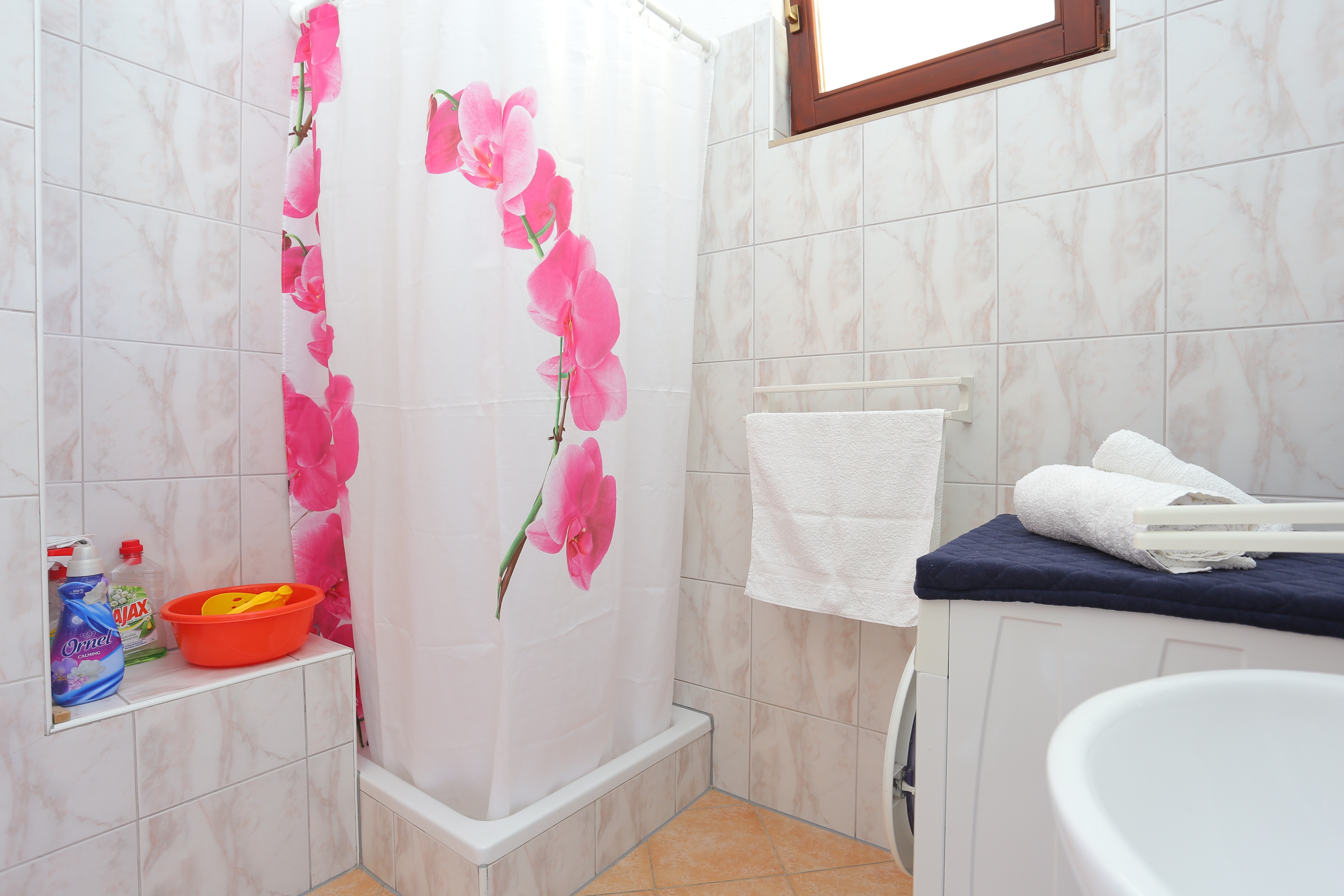 Two bedroom apartment near beach Lokva Rogoznica, Omiš  A-a