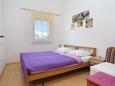 Hálószoba 2 Lokva Rogoznica, Hálószoba 2 szállásegység típusa apartment, háziállat engedélyezve és WiFi .