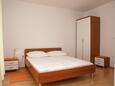Sypialnia 2 Stanići, Sypialnia 2 w zakwaterowaniu typu apartment, WiFi.