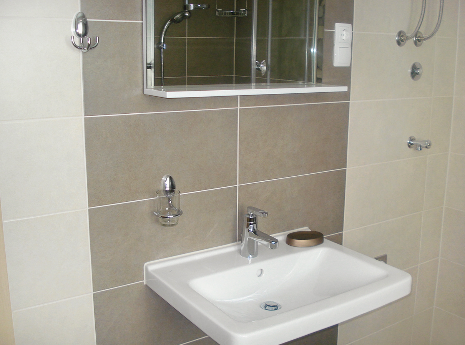 Two bedroom apartment with terrace and sea view Stanići, Omiš  A-c