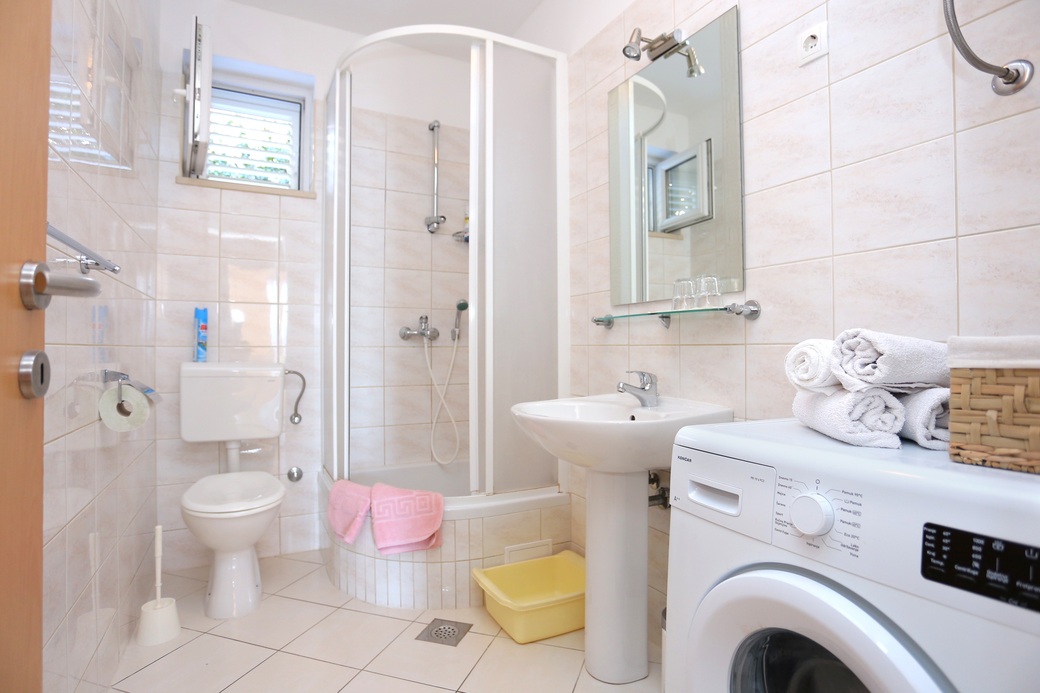 Two bedroom apartment with terrace and sea view Stanići, Omiš  A-a