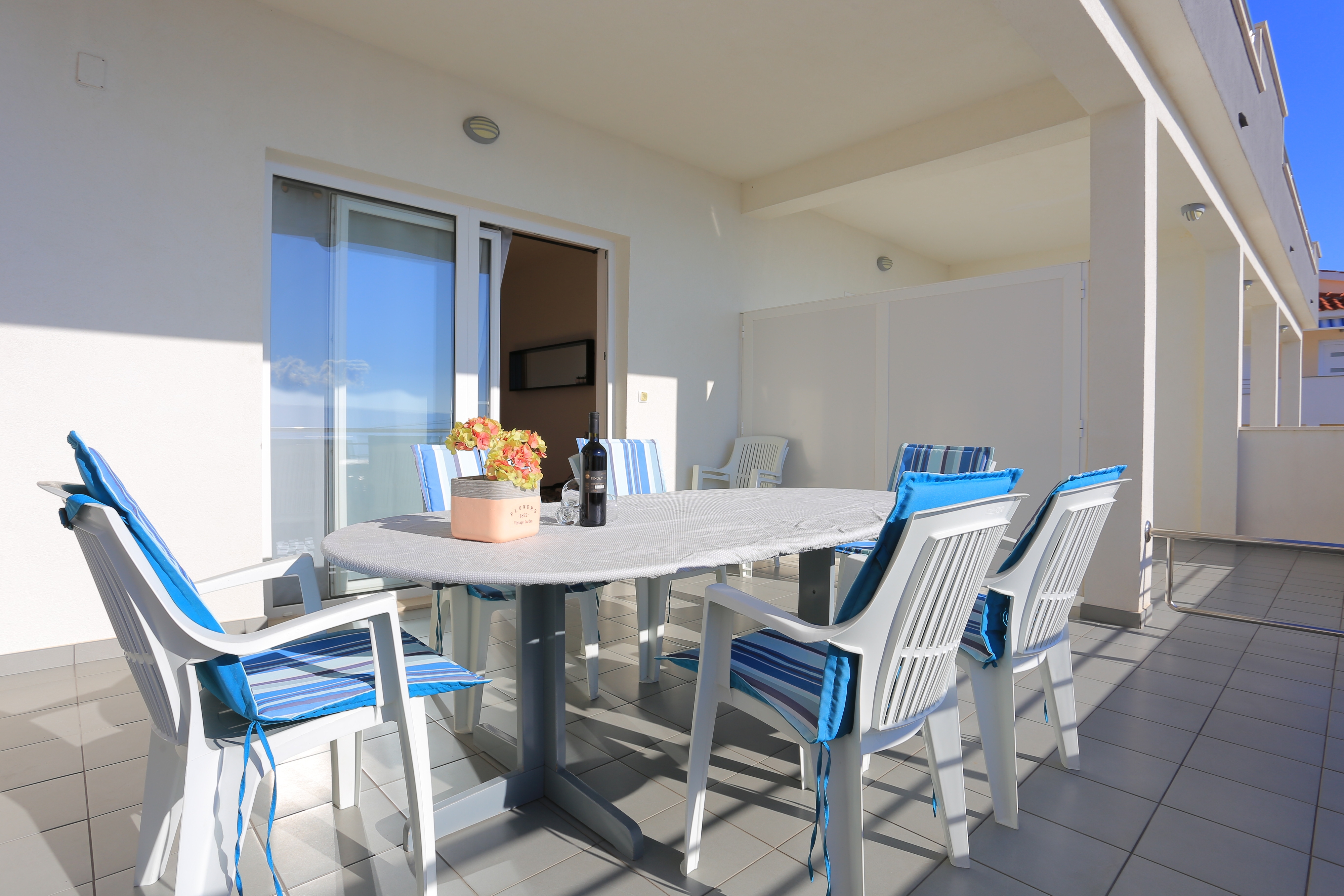 Two bedroom apartment with terrace and sea view Stanići, Omiš  A-a